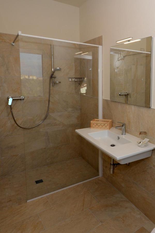 Adimari Farm stay